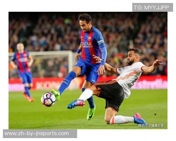 塞维利亚与巴伦西亚激战正酣比赛结果揭晓引发热议