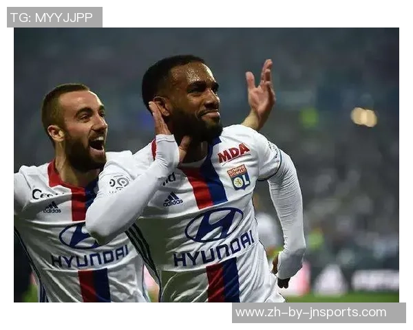 莫陆军对阵曼联欧冠精彩对决CCTV5全程直播回顾与分析